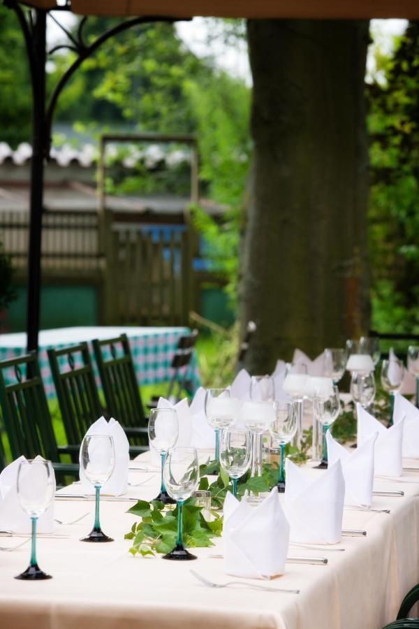 Hotel Und Restaurant Landshuter Hof ภายนอก รูปภาพ